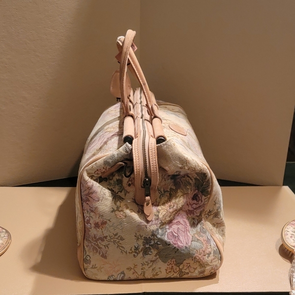 VINTAGE FRENCH TAPESTRY TRAVELLING BAG 10X11X20" - Picture 7 of 10